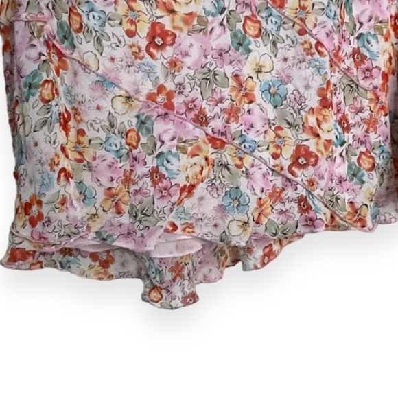 Delicate Floral Pattern Midi Skirt with Asymmetrical Hem Size 10 by Lapis - Picture 2 of 5